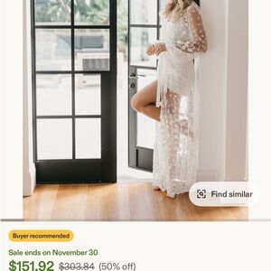 Elegant White Lace Robe